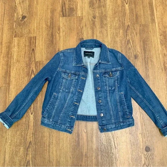 Banana Republic Denim Jacket - Picture 12 of 12